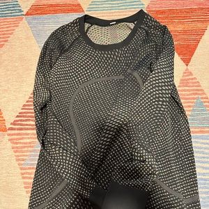 Lululemon Swiftly tech LONG SLEEVE neon multi/ black